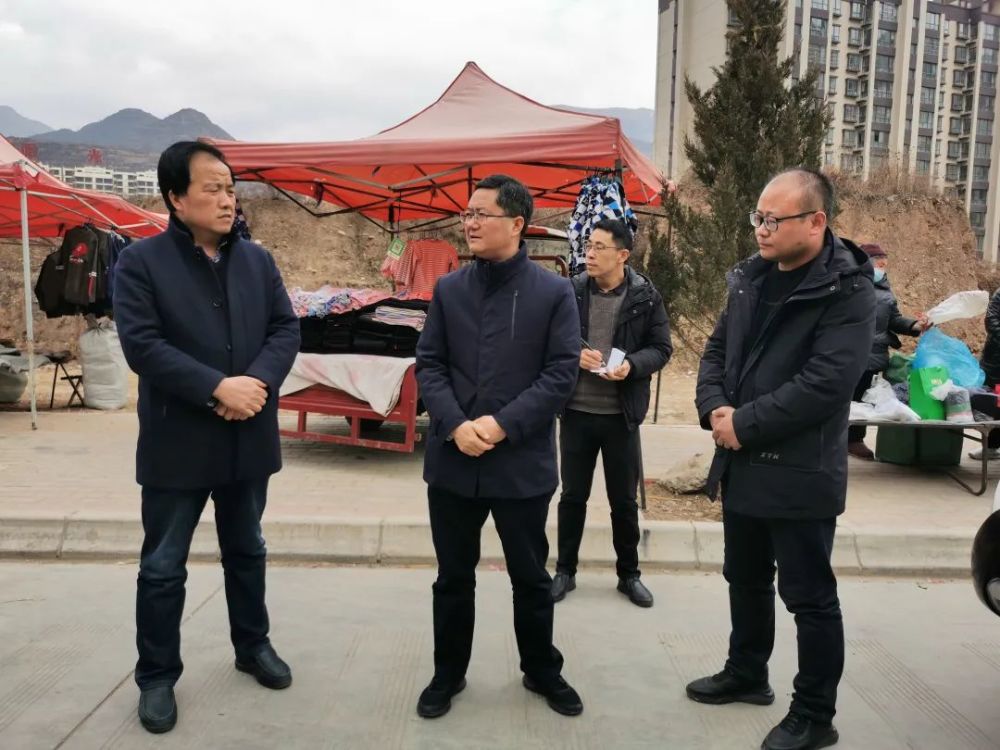 环境卫生整治王小军一行督导检查城区环境卫生综合整治情况