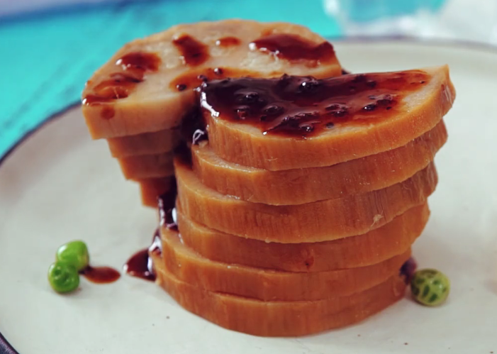 桂花风味的红糖糯米藕甜香软糯营养美味吃一次念念不忘