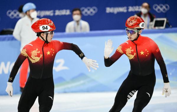 北京冬奥会|短道速滑男子5000米接力加拿大队夺冠 中国队获第五