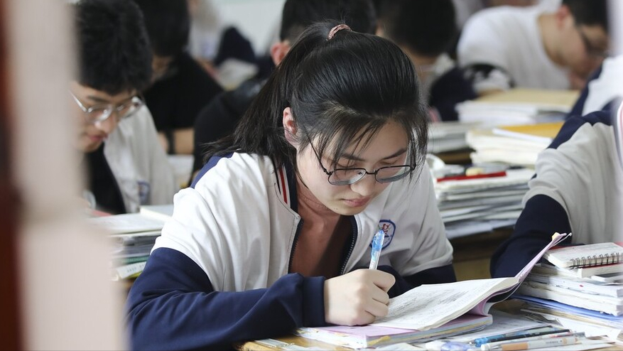 数学难学高中数学更难学高三学生冲刺阶段如何高效复习备考