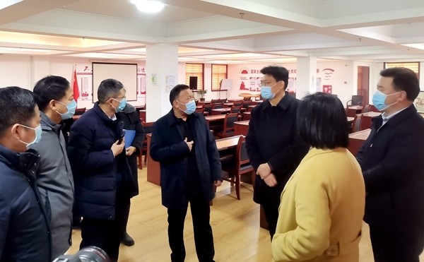 开封市副市长王秋杰一行赴尉氏县调研指导人人持证技能河南建设工作