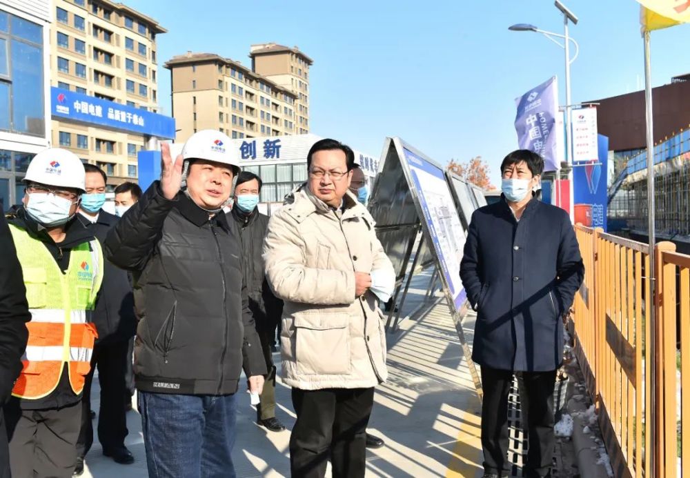 张国华到容东片区调研市场化项目及第三批安置房建设