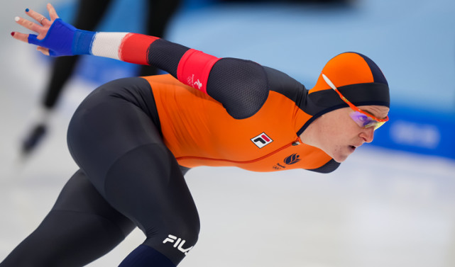 五届冬奥十三枚奖牌,速滑传奇伍斯特在"冰丝带"告别奥运会