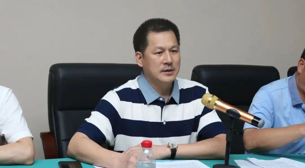 湛江市政协原副主席沈耀因非法收受巨额财务被开除公职