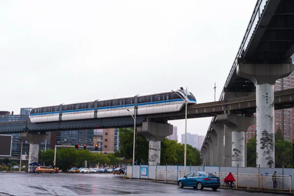 吃货眼里的芜湖单轨二号线收藏打卡