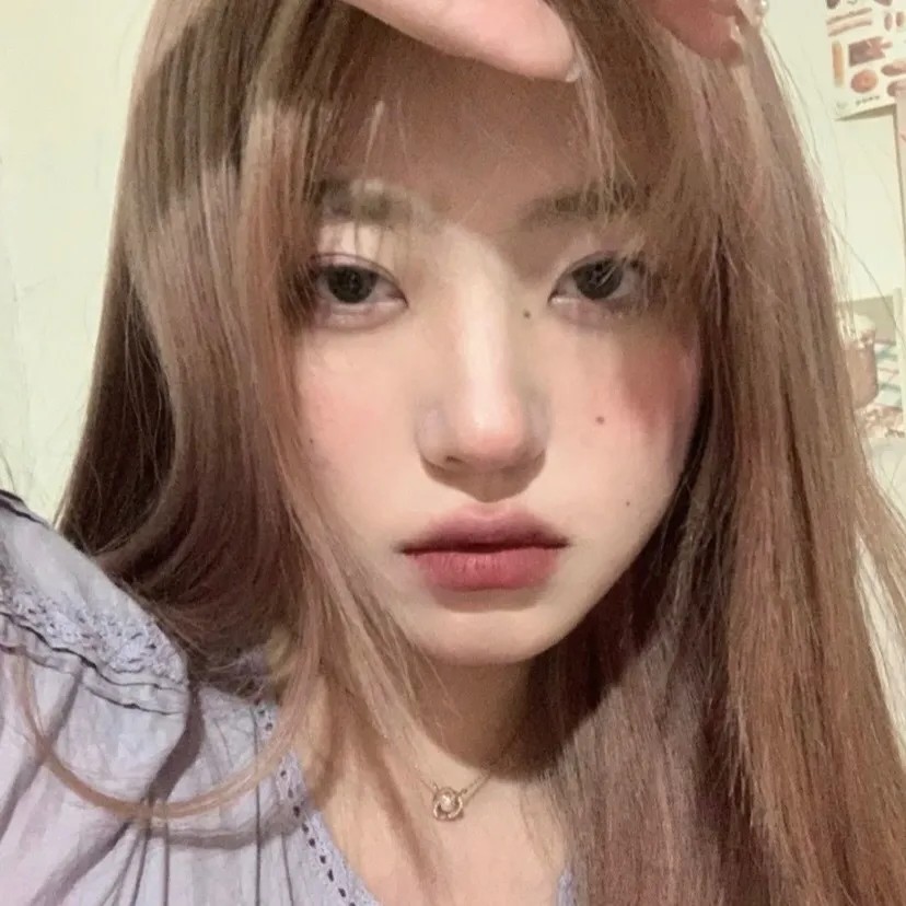 qq女图前路漫漫亦灿灿