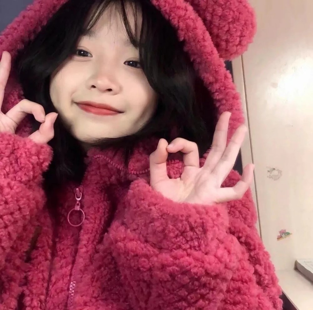qq女图前路漫漫亦灿灿