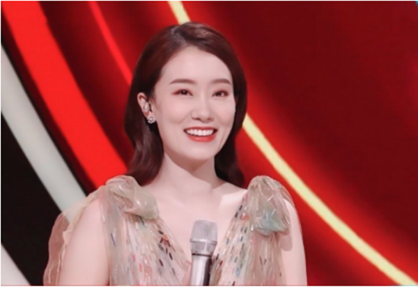 张小斐影后是实至名归还是名不符实网友议论纷纷