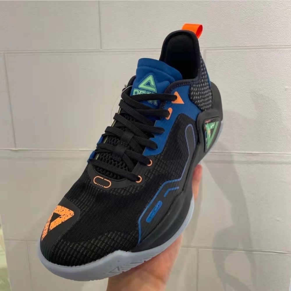 维金斯签名球鞋设计细节曝光继托尼帕克之后匹克旗下终于迎来了新的