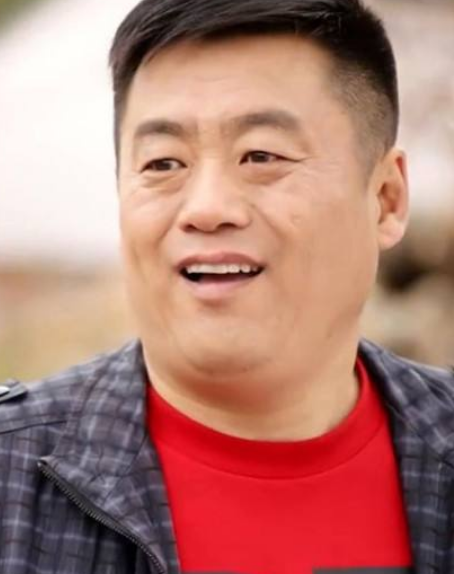 乡村爱情14:晓峰被怀疑出轨,方正迎来"新恋情",白清明再分手