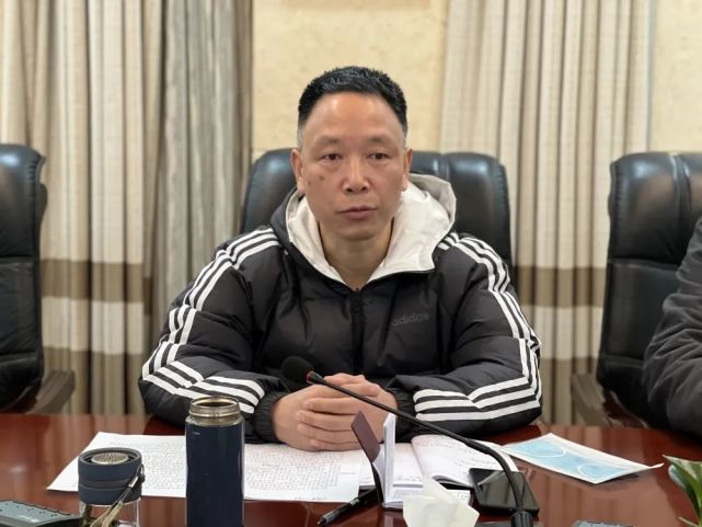 洞口县人大常委会副主任戴伟建一行来洞口县检察院调研工作