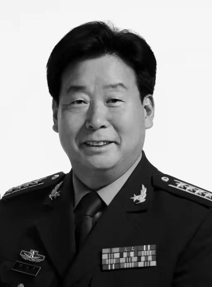 高二上新世纪英语书答案张桐锋顾问巨大成功兰达广汽