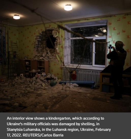 乌克兰军方称一所幼儿园遭炮击，英国首相：这是“假旗行动”