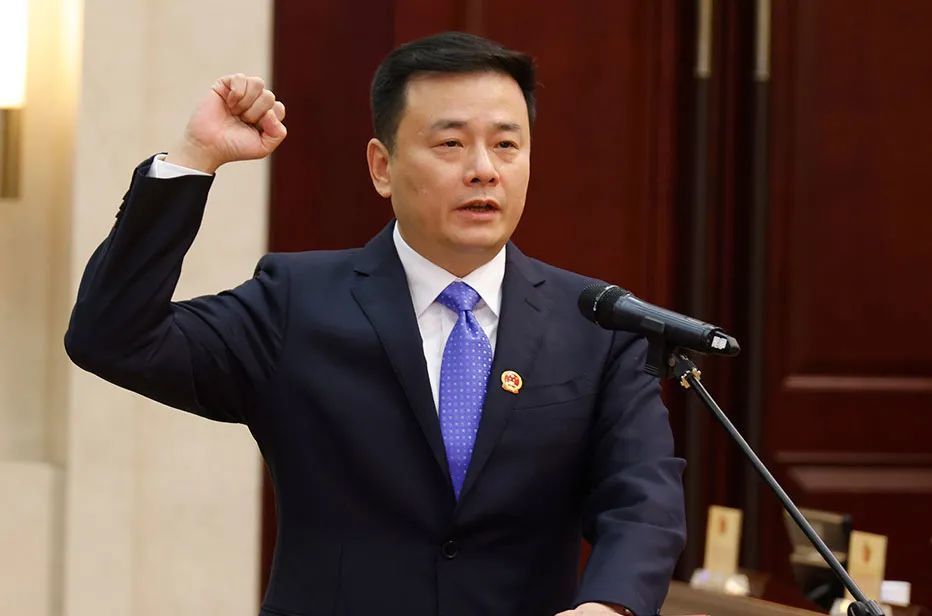 汤飞帆任宁波市代市长