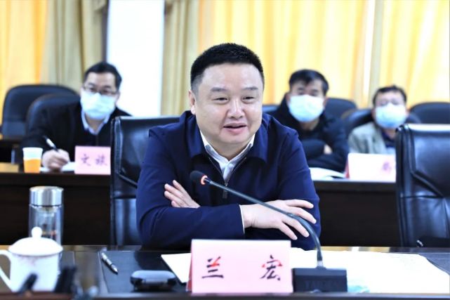 兰宏对上思战略合作伙伴--武汉大学国发院的领导和专家团队的到来表示