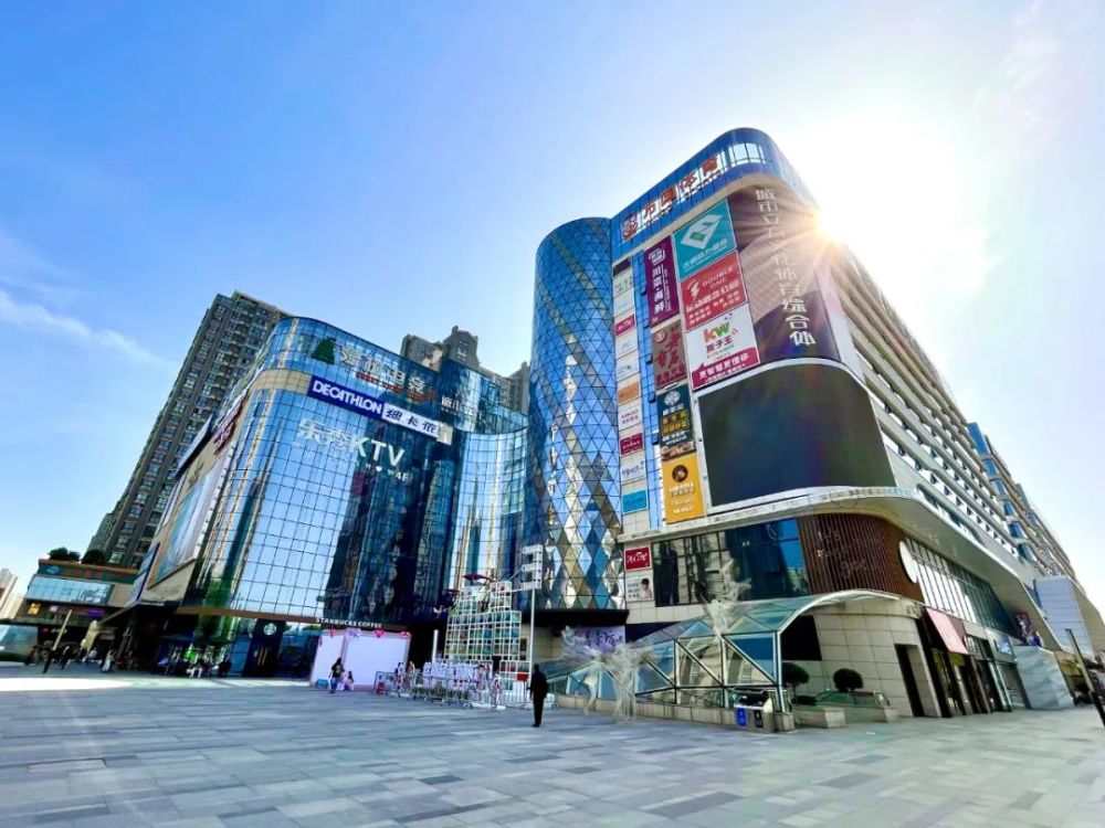 你想要什么,告诉它!都给你!这不,城市立方文化体育综合体就来帮你了!