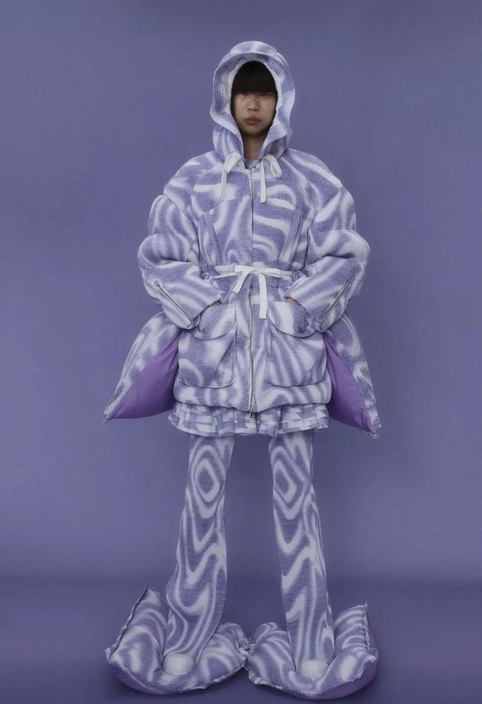 羽界鬼才新锐设计师陈鹏chenpeng的onesizefashion平均时尚主义