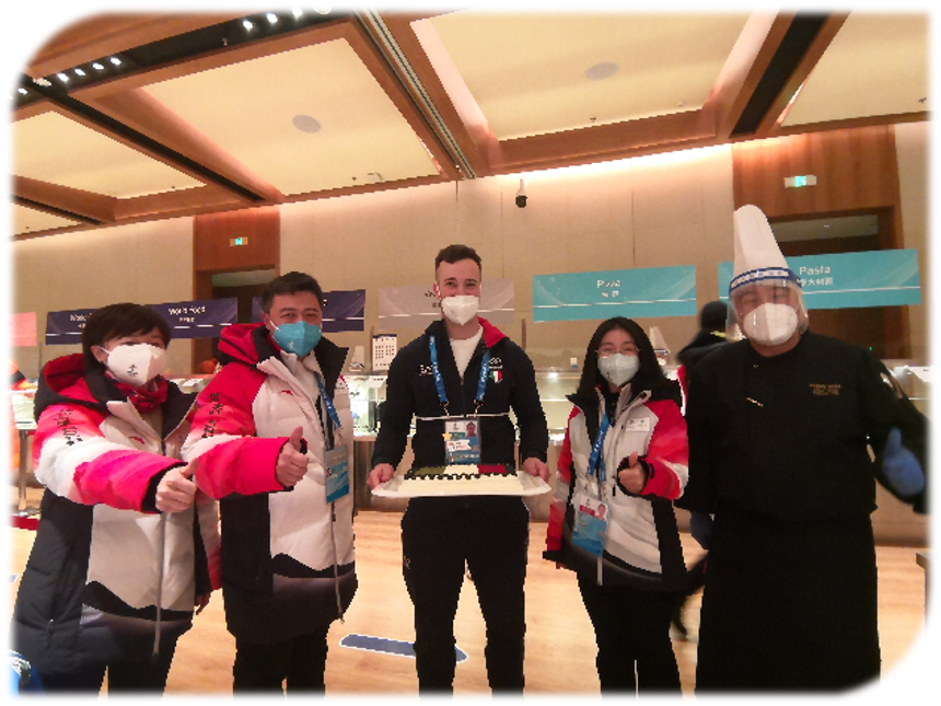 美食圈粉服务贴心，各国运动员对北京冬奥会开启“花式夸夸夸”一年级英语绘本故事