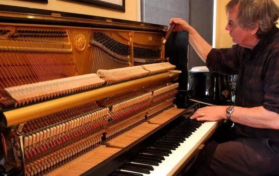 家中闲置的钢琴，可以自己用调音软件调律吗？