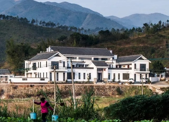 广东梅州五华新中式现代徽派客家四合院实景拍摄新民居鲁工出品