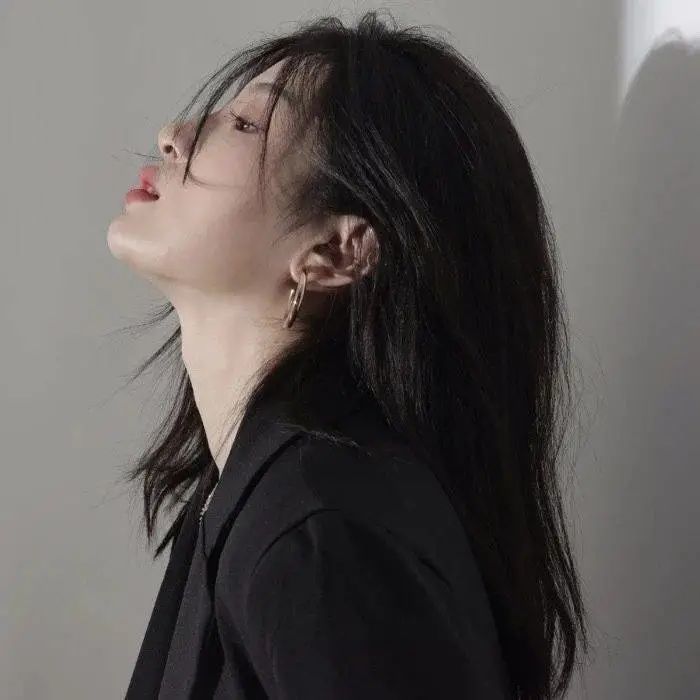 又a又飒的微信头像