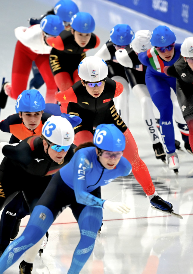 北京冬奥会速度滑冰女子集体出发决赛赛况3