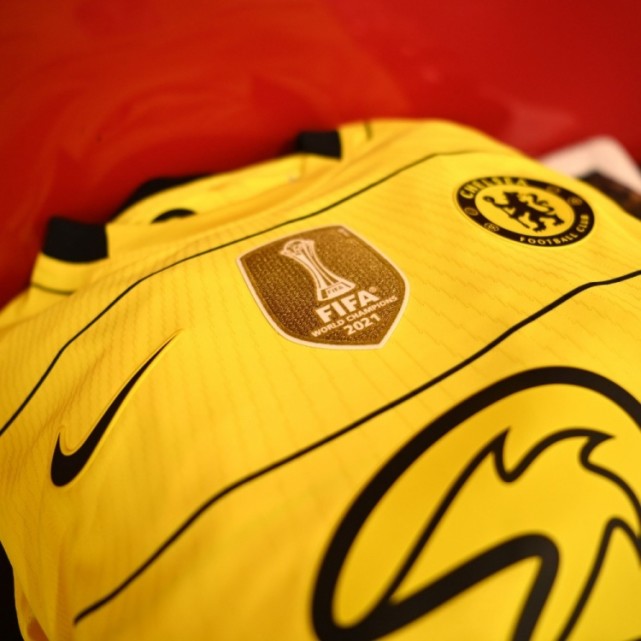 小金盾安排上!切尔西今夜身穿印有世俱杯冠军徽章的球衣出战_腾讯新闻