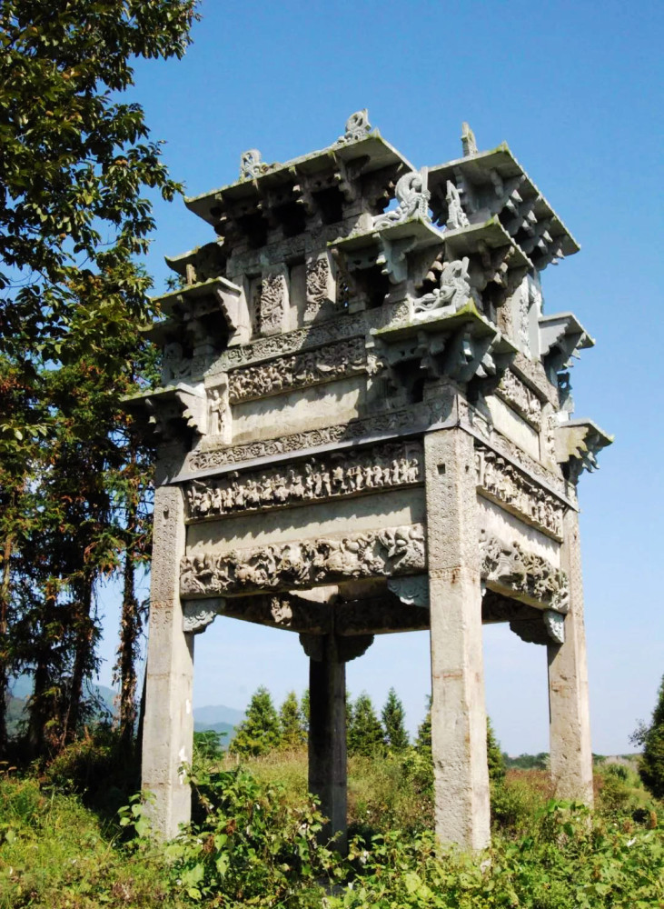 全国罕见且江西唯一的石牌楼400多年来藏着一个家族的济世美德