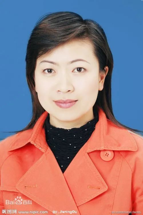 美女贪官邓洁错把美貌当做武器