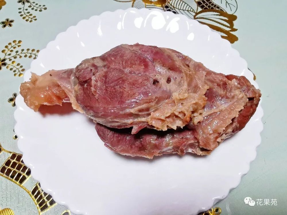 廚藝鮮香入味的鹽水牛肉