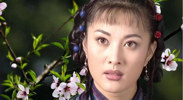 胡九妹,为拜上帝教成立之初的中坚拥护者,与南王冯云山相对,有"男学冯