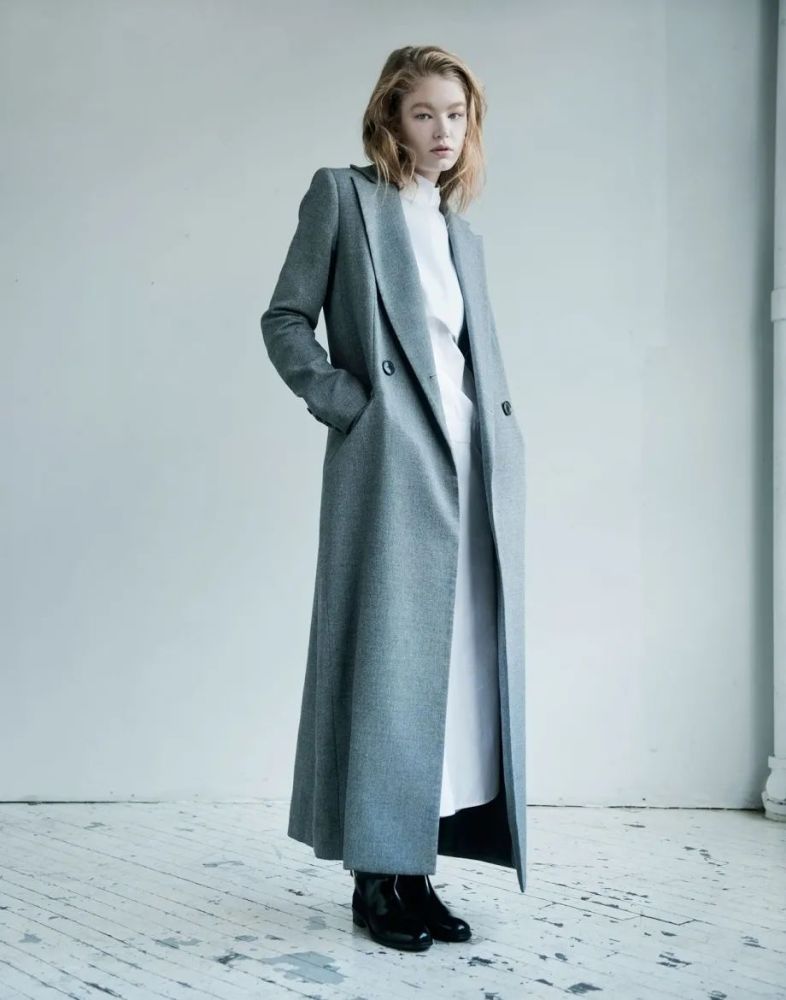 冷淡色调的杂志大片_腾讯新闻