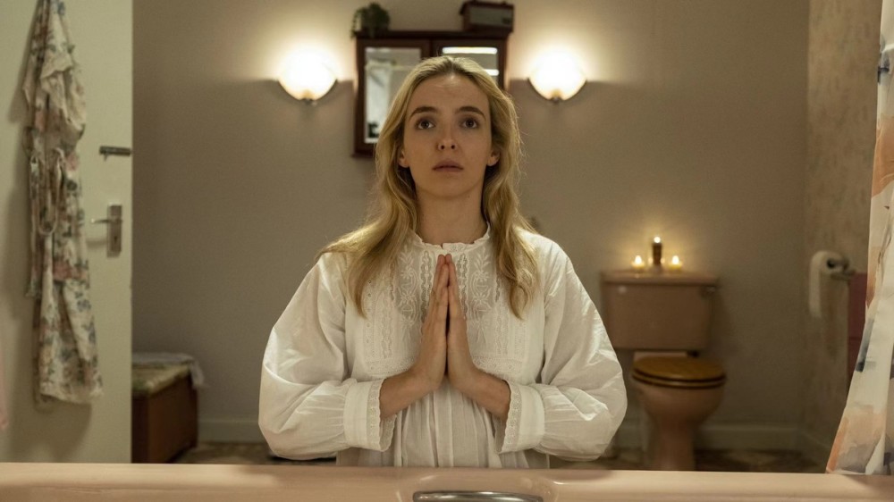 杀死伊芙小变态西装太酷了还留有一头金发伊芙也戴了金色假发