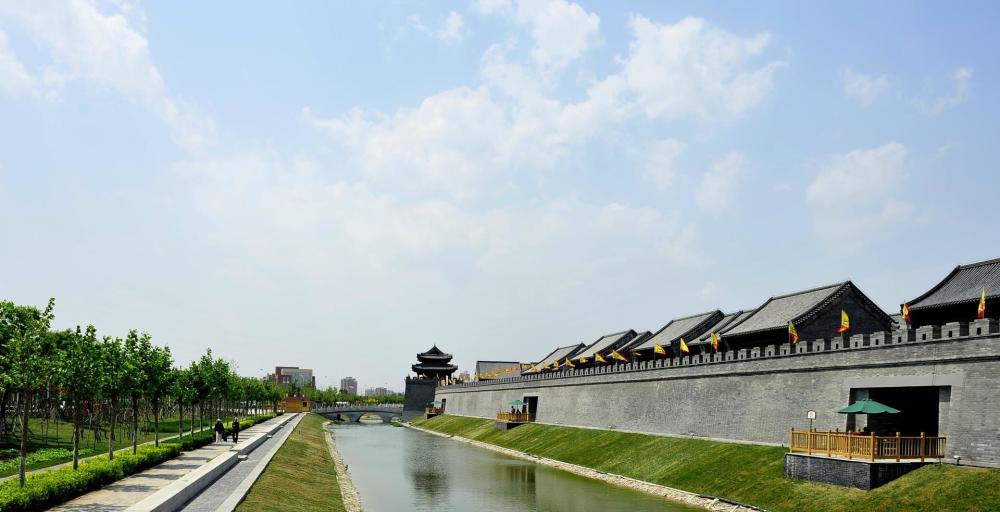 天津北塘古镇钉子户索要天价拆迁款遭拒如今房子装满垃圾