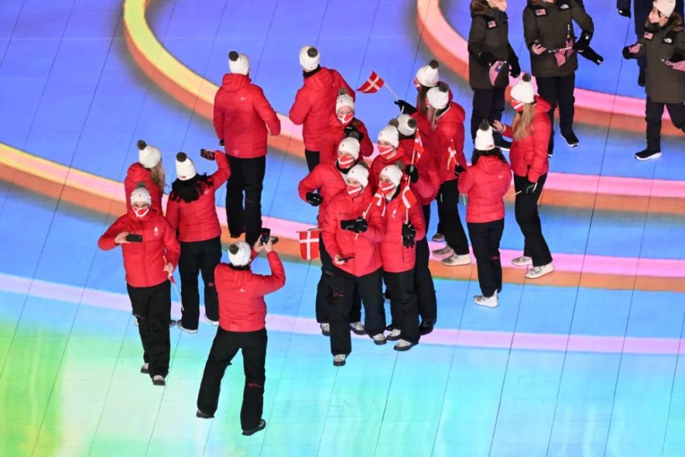 高清大图直击北京冬奥会闭幕式｜留下专属于北京的奥运记忆西安芝麻街英语和长颈鹿美语