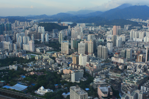 深圳人口数量_深圳:虽然我境内常住人口多达1760万,但是商品房只有200万套