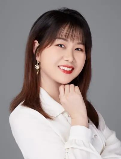 听育儿郑强教授谈双减父母要做孩子的副驾驶┃兰婷