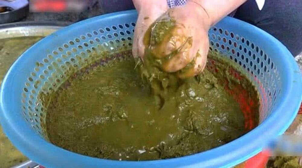 贵州黔东南:苗族著名的牛粪火锅真的是牛粪做的吗?_腾讯新闻
