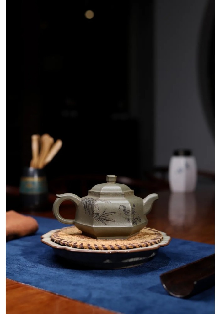 紫砂人物倾一生时光守一方天地庄玉林