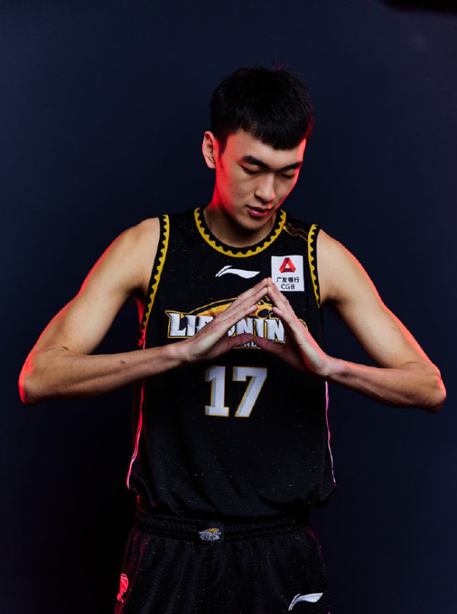 提出17字要求|朱荣振|山东男篮|韩德君|刘雁宇|杨鸣|辽宁男篮|辽篮