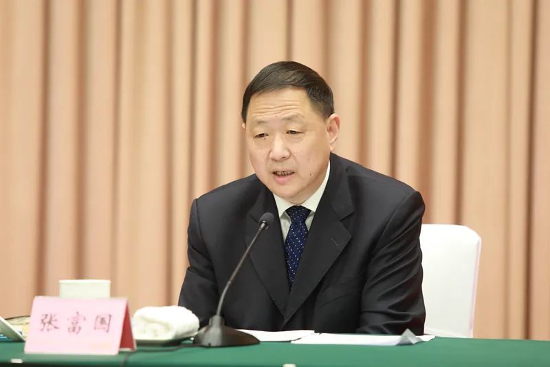 省委统战部副部长,省民族宗教委党组书记张富国出