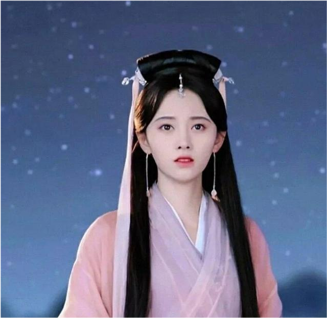 鞠婧祎在"仙剑4"造型好美!一改"半永久",连额饰,纱裙都没了