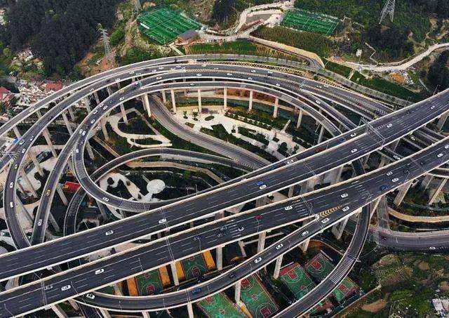 让导航发疯的重庆立交桥,究竟有多复杂?简直现实版迷宫