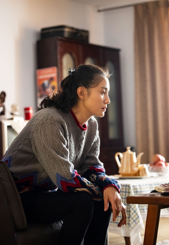 宋佳两部剧两种风格,小女人温柔与大女人的霸气,都藏在穿着里插图2