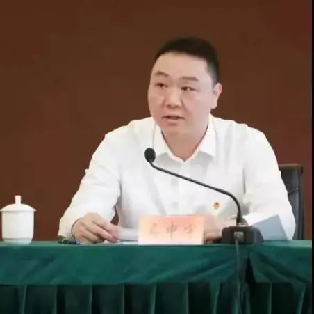 吴申宇已任厦门市政府副秘书长市信访局局长附简历