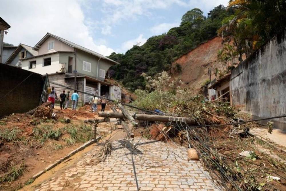巴西里约州暴雨死亡人数升至171人博索纳罗：破坏就像战争场景一样一年级线上英语