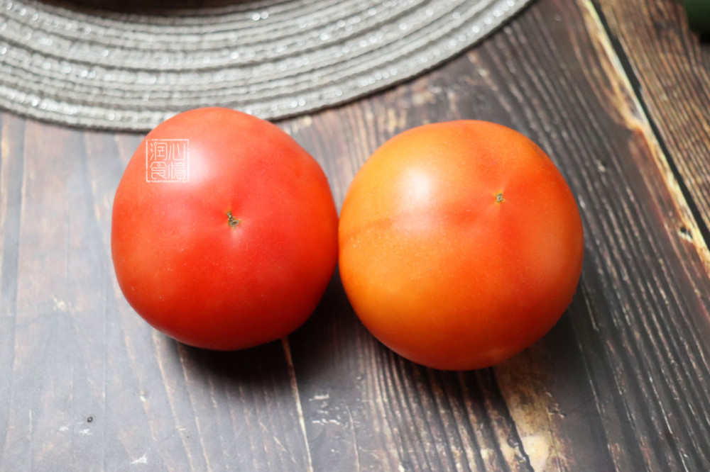 西红柿也分"公母"?挑5片叶还是6片叶?差别不小,学会不再买错_腾讯新闻