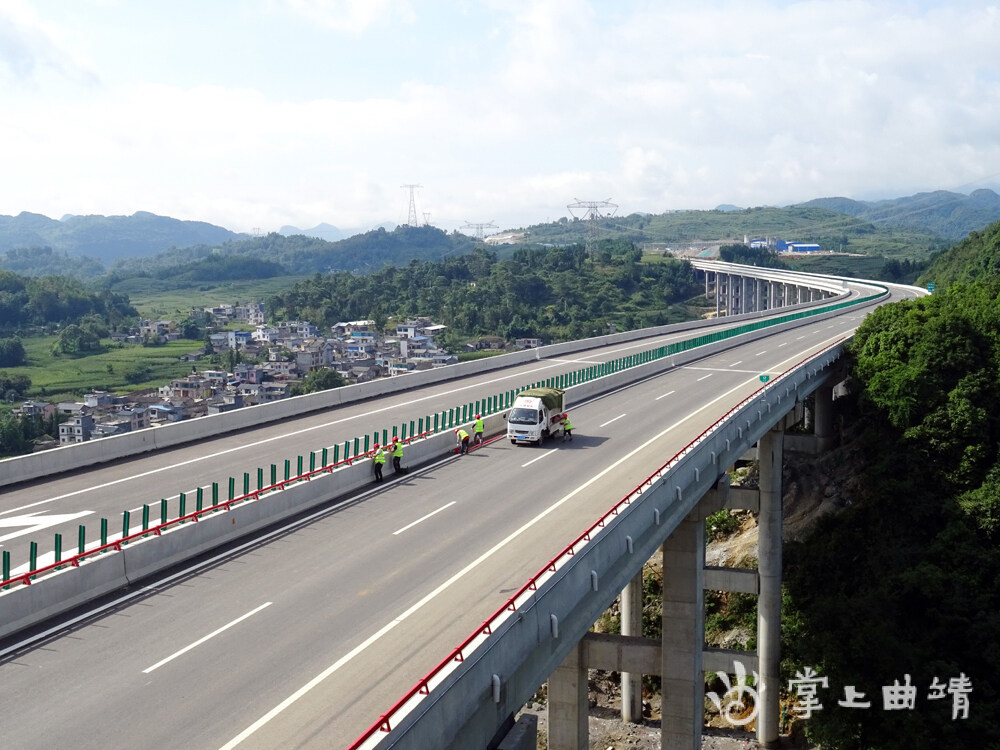 大昌,江召,召泸,沾寻(曲靖段),三清,麒师,罗八,杨宣等12条678公里高速