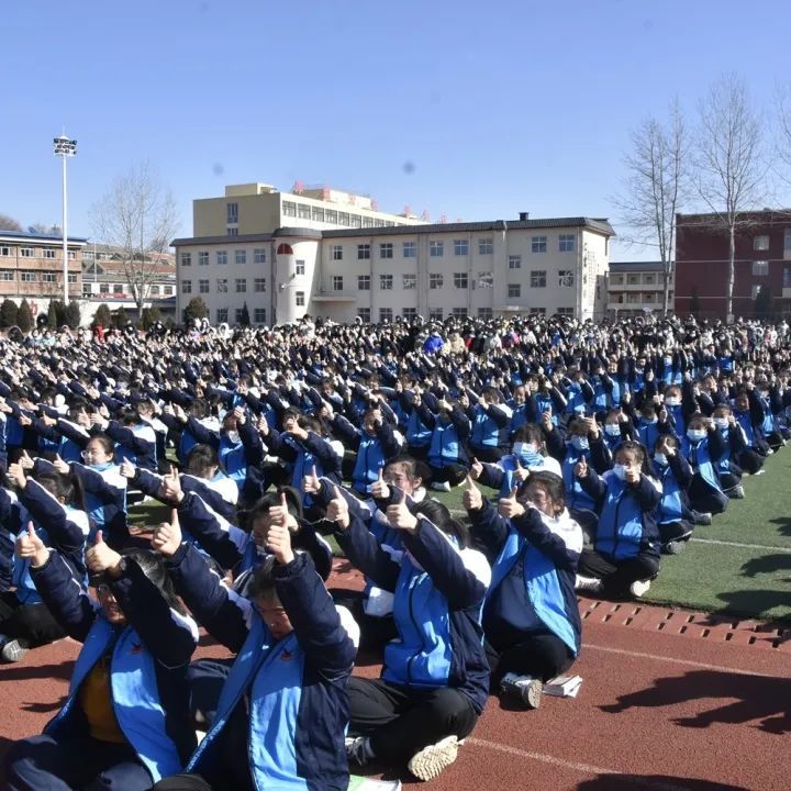 陵川一中校花图片