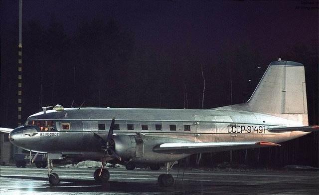 1953年美军机击落苏联一架客机苏方索赔无果决定以血还血